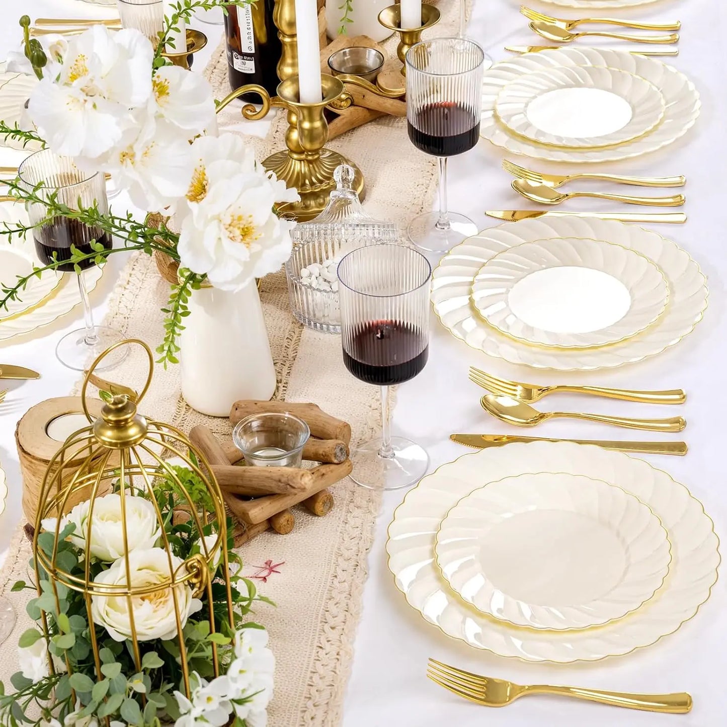 Scalloped Plastic Plates With Silverware Disposable Dinnerware Set