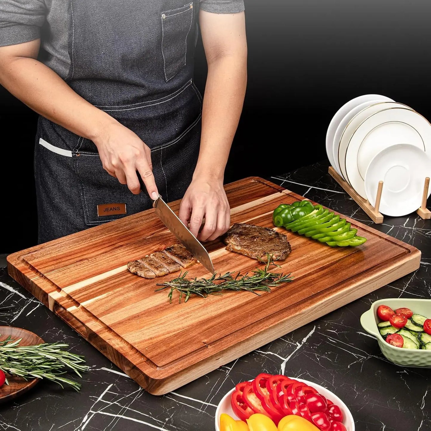 TWISTER.CK Wood Cutting Board With Juice Groove And Reversible